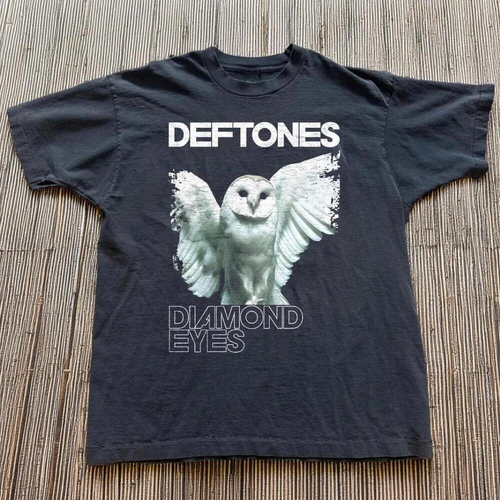 Gildan Men Black T-Shirt, Deftones Black Band Tee